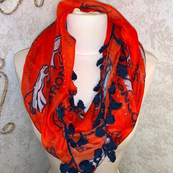 ⭐️NWT🏈NFL Denver BRONCOS Infinity Scarf with Fringe🐴 - Picture 2 of 7